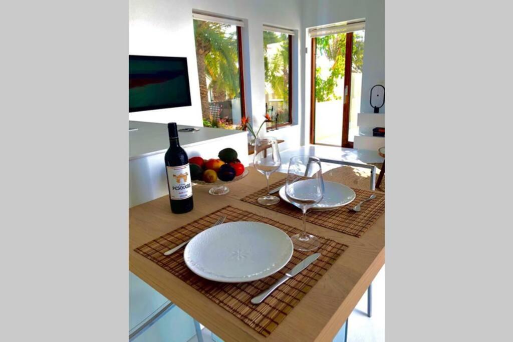 Вілла Unique, Stylish & Calm El Estanque By The Sea, Adults Only Коста-Тегісе Екстер'єр фото